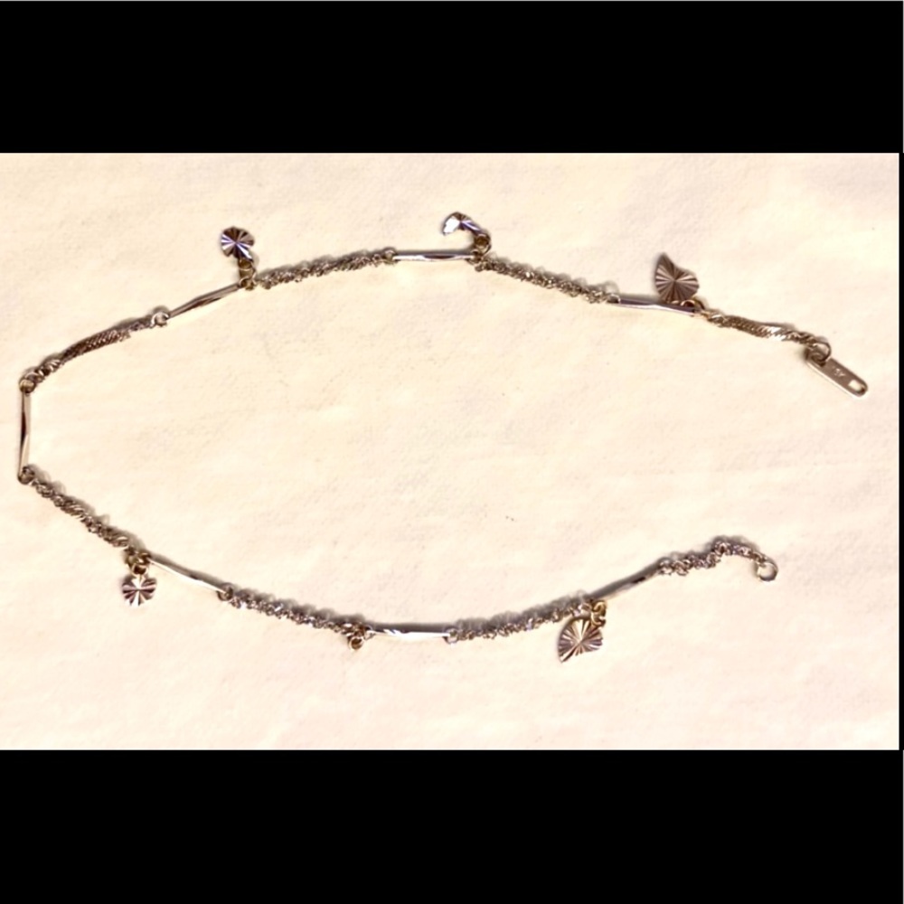 Beautiful vintage 18k white gold ankle bracelet with 5 tiny charms, no clasp